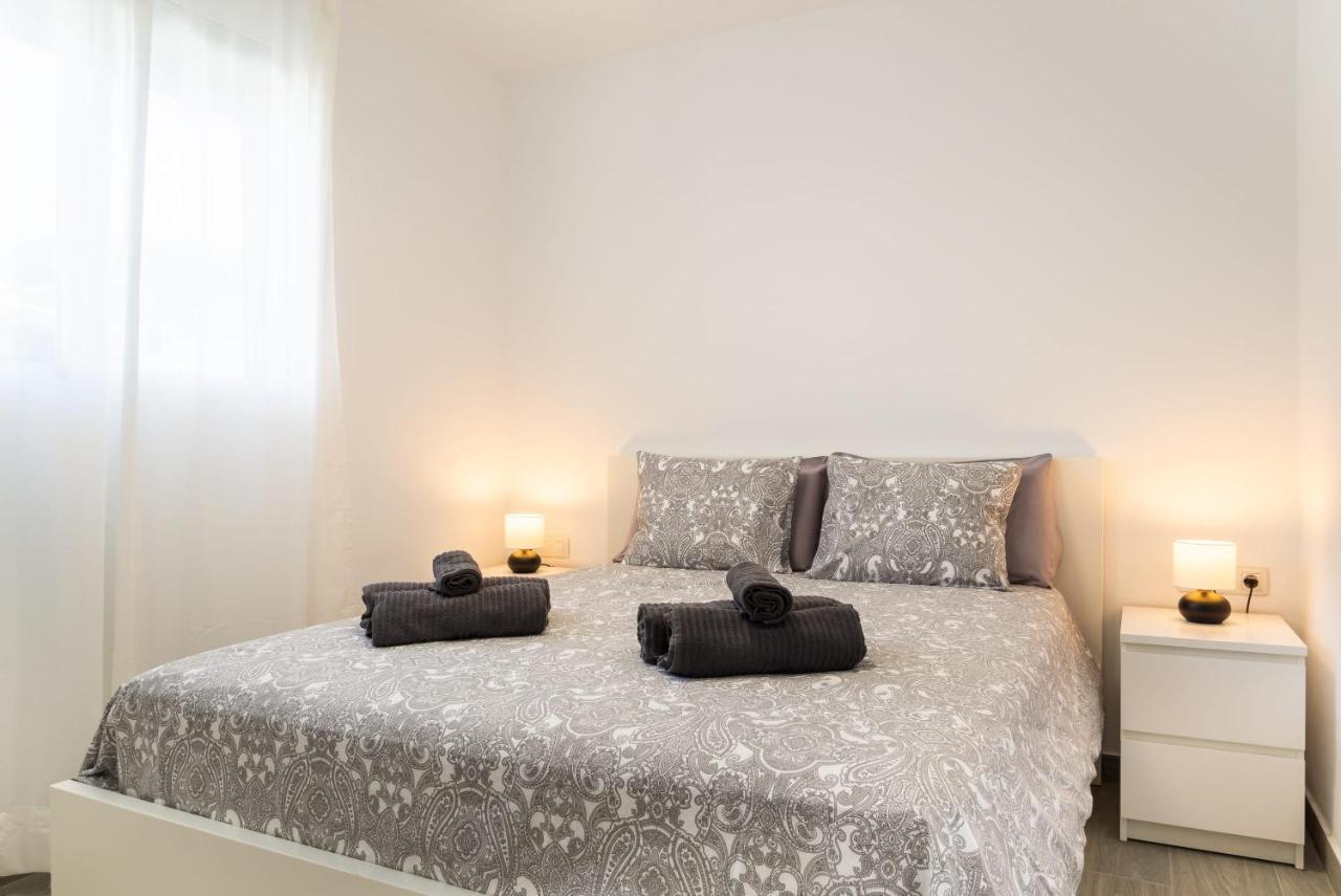 Casa Lucien - Newly Refurbished Apartment With Swimming Pool - Ideal For Couples Corralejo Zewnętrze zdjęcie